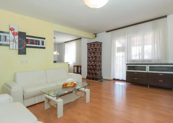 In With Wifi Prázdninový dům Pula