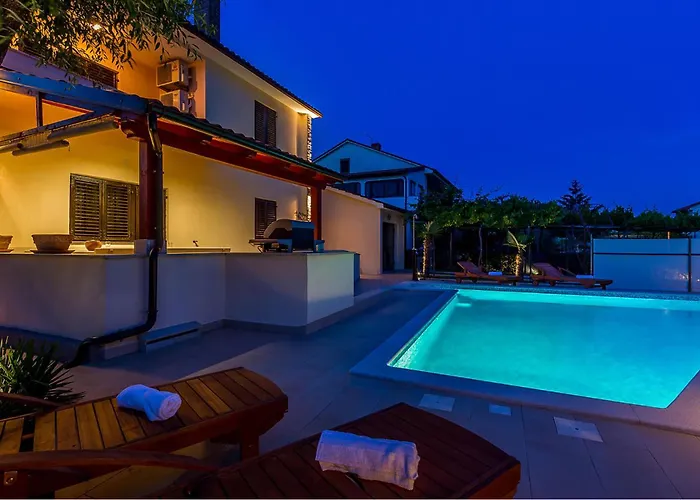 Prázdninový dům In With Wifi *