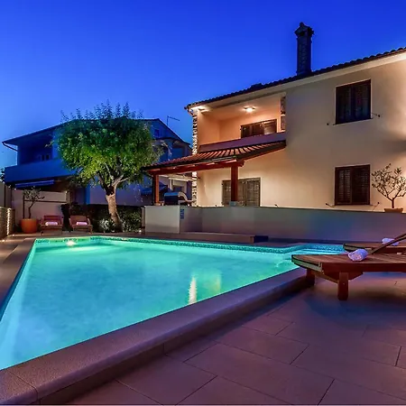 Hébergement de vacances In With Wifi